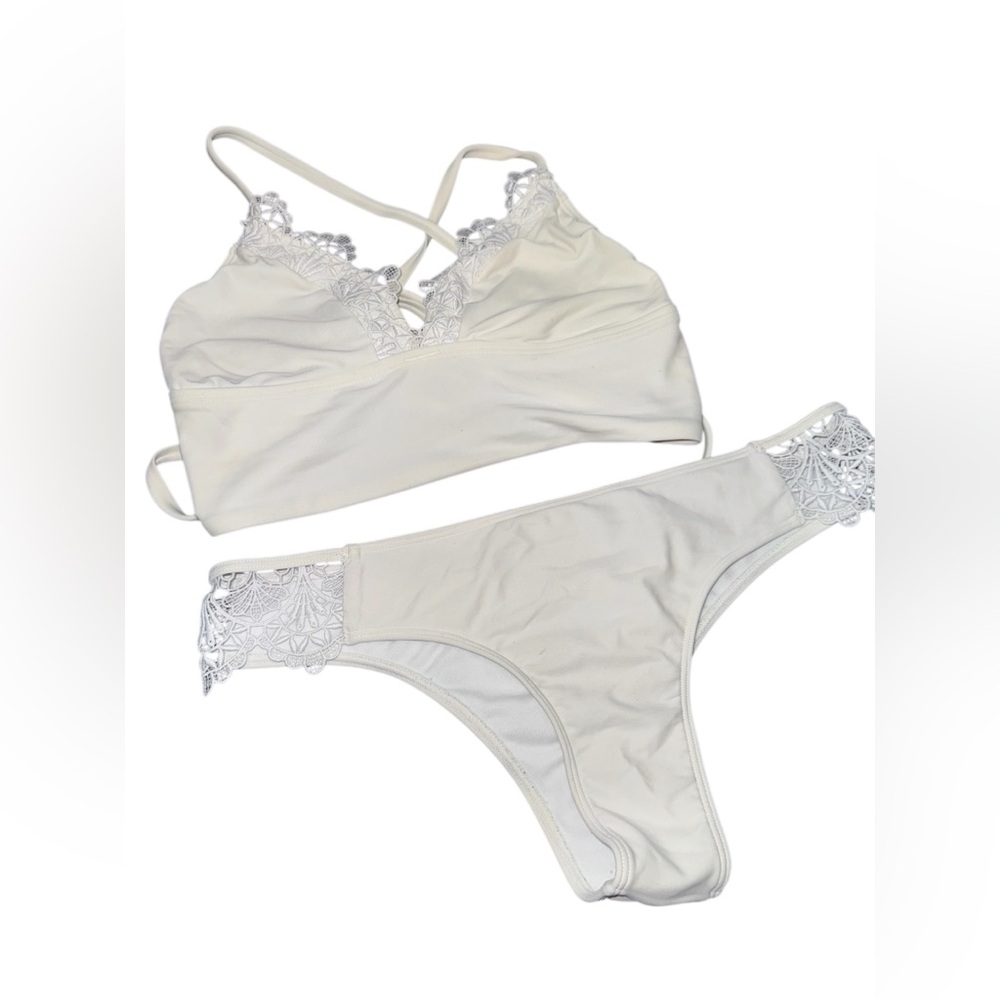 Hollister‎ White Lace Trim Bikini Set
